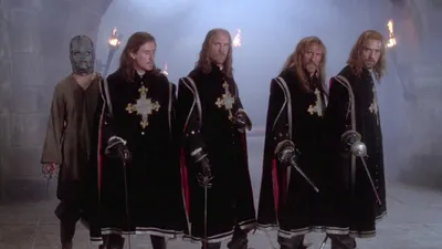 Demir Maskeli Adam izle